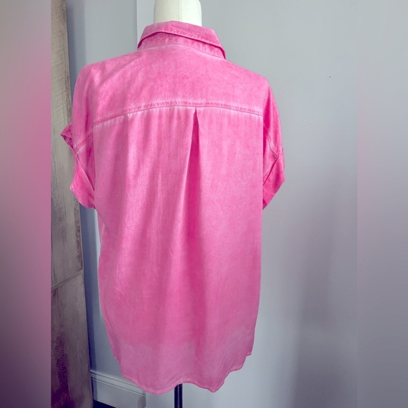 Velvet Heart
Short Sleeve Blouse Pink Size M - Picture 4 of 7